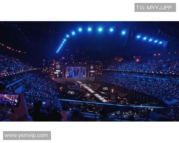 全球总决赛的台下,有真实的英豪联盟