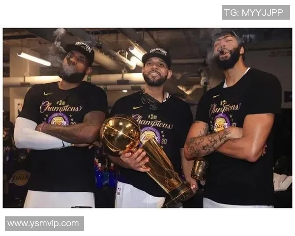 场均14+11！因伤赛季报销，这对湖人是利好音讯？